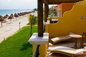 Royal Master Junior - Ocean Coral Turquesa Resort - All Inclusive Beachfront Resort 